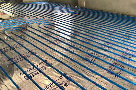 選擇正規(guī)大連地?zé)岚惭b公司，日后服務(wù)有保障！